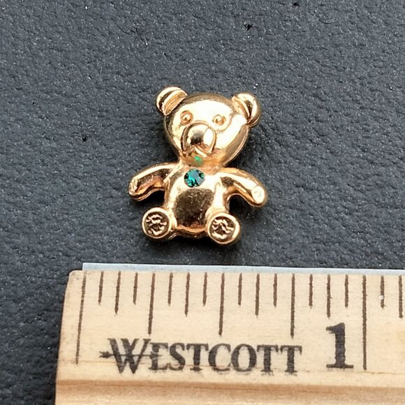 Teddy Bear Birthstone May Pin Tie Tack Gold Tone Green Rhinestone Pinback - Picture 2 of 3